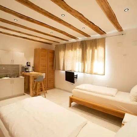 Guest house Gardar Fox