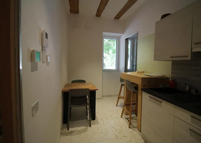 Gardar Fox بيت ضيافة بولزانو