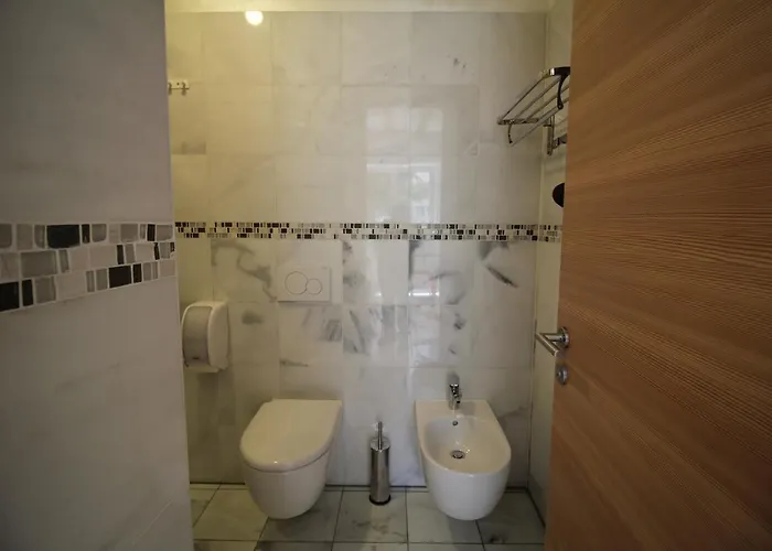 Gardar Fox 게스트하우스 3*