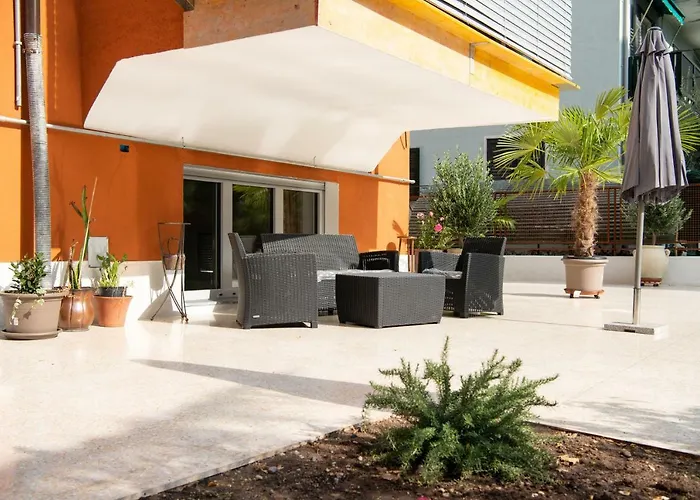 Гостьовий будинок Gardar Fox